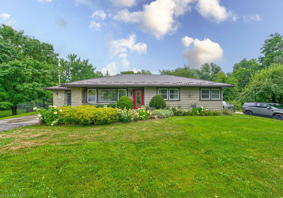 1543-townline-road-cambridge-ontario-40853900