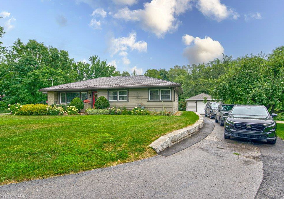 1543-townline-road-cambridge-ontario-40853900
