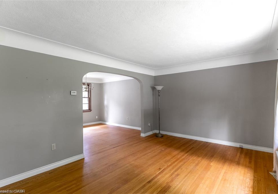 218-5th-concession-road-e-flamborough-ontario-40853901