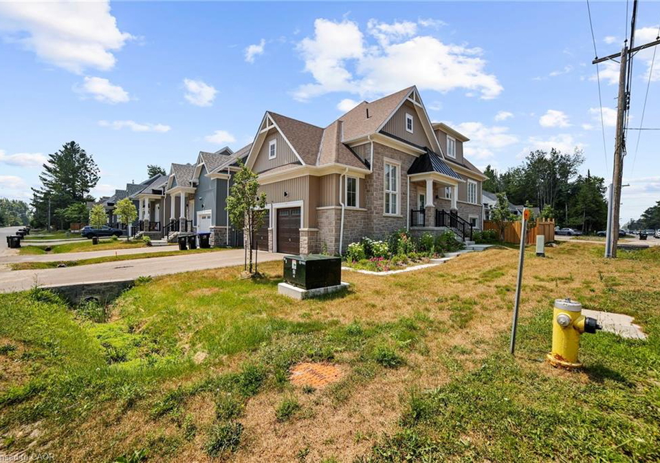 3205-mosley-street-wasaga-beach-ontario-40853909