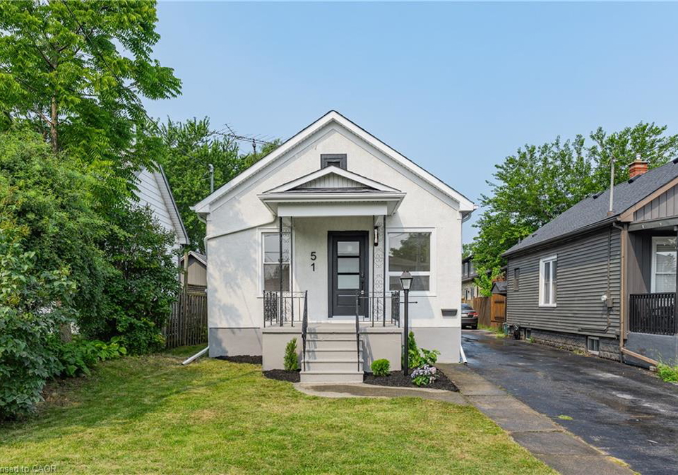 51-queen-street-s-thorold-ontario-40853916
