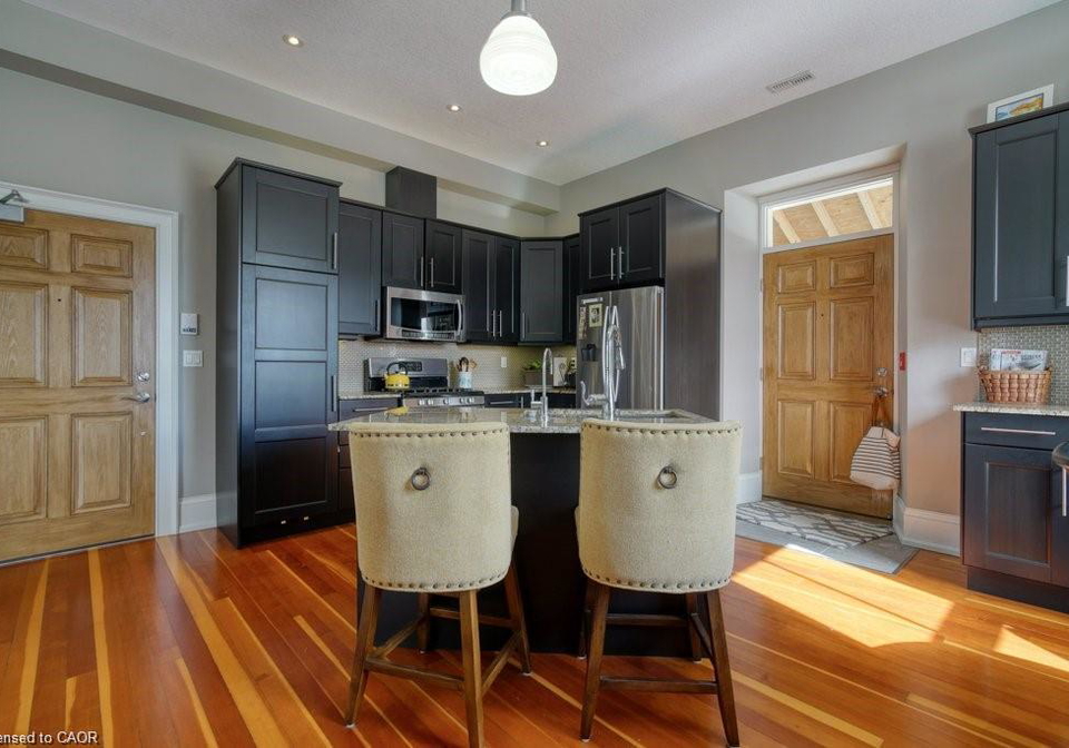 69-wellington-street-cambridge-ontario-40853941