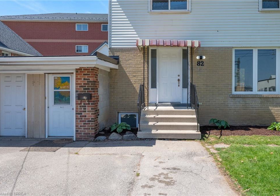 82-maple-avenue-georgetown-ontario-40853947