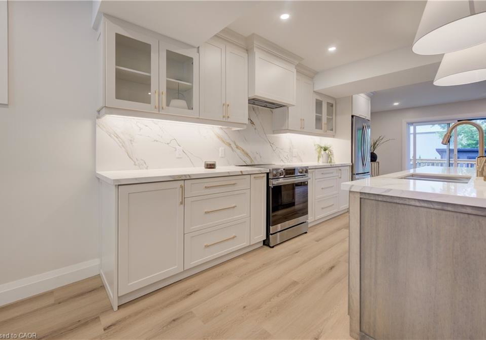 34-moore-avenue-n-waterloo-ontario-40853970