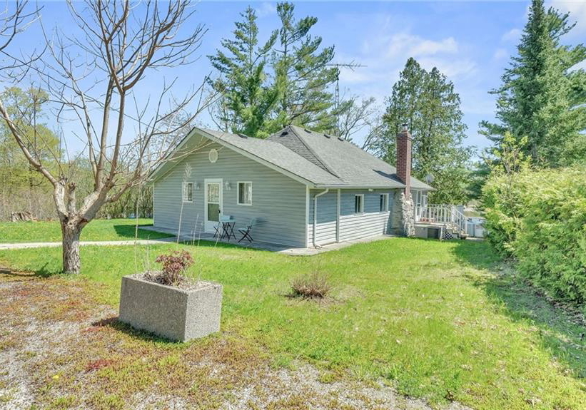 108-coldstream-road-fenelon-falls-ontario-40853971