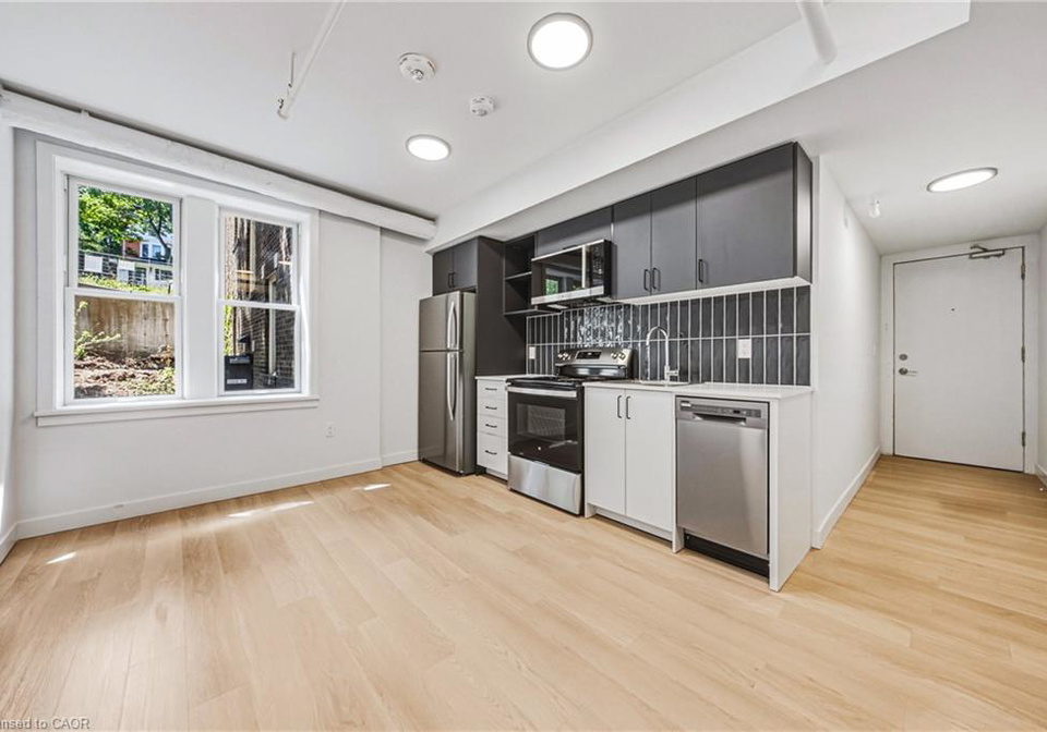 325-james-street-s-hamilton-ontario-40853976