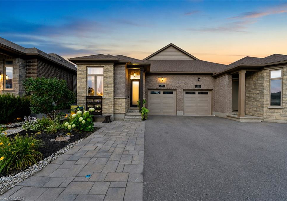 98-woodberry-crescent-elmira-ontario-40853982