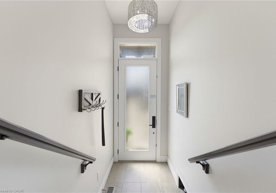 98-woodberry-crescent-elmira-ontario-40853982