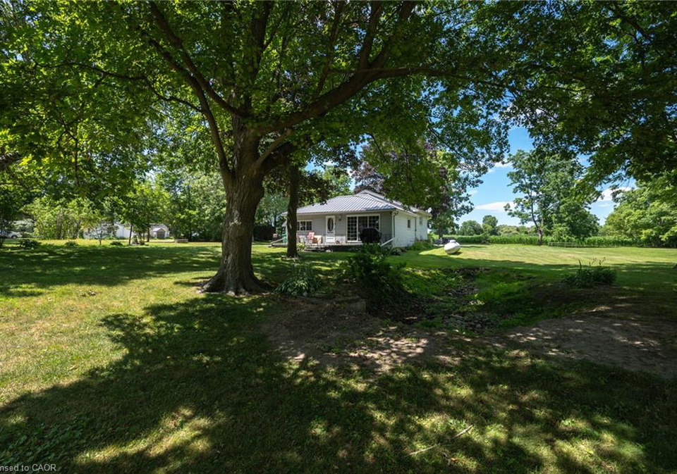 15-middlemiss-avenue-melbourne-ontario-40853993