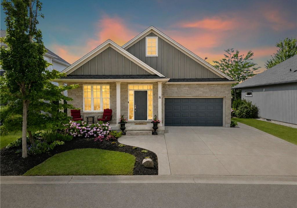 31-pinot-trail-virgil-ontario-40853997