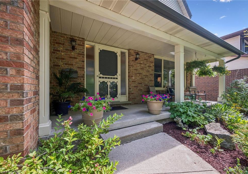 119-sandy-ridge-place-waterloo-ontario-40854026