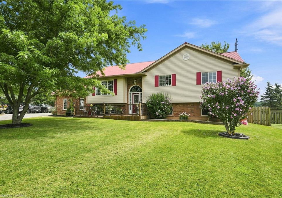 3557-grimsby-road-grassie-ontario-40854068