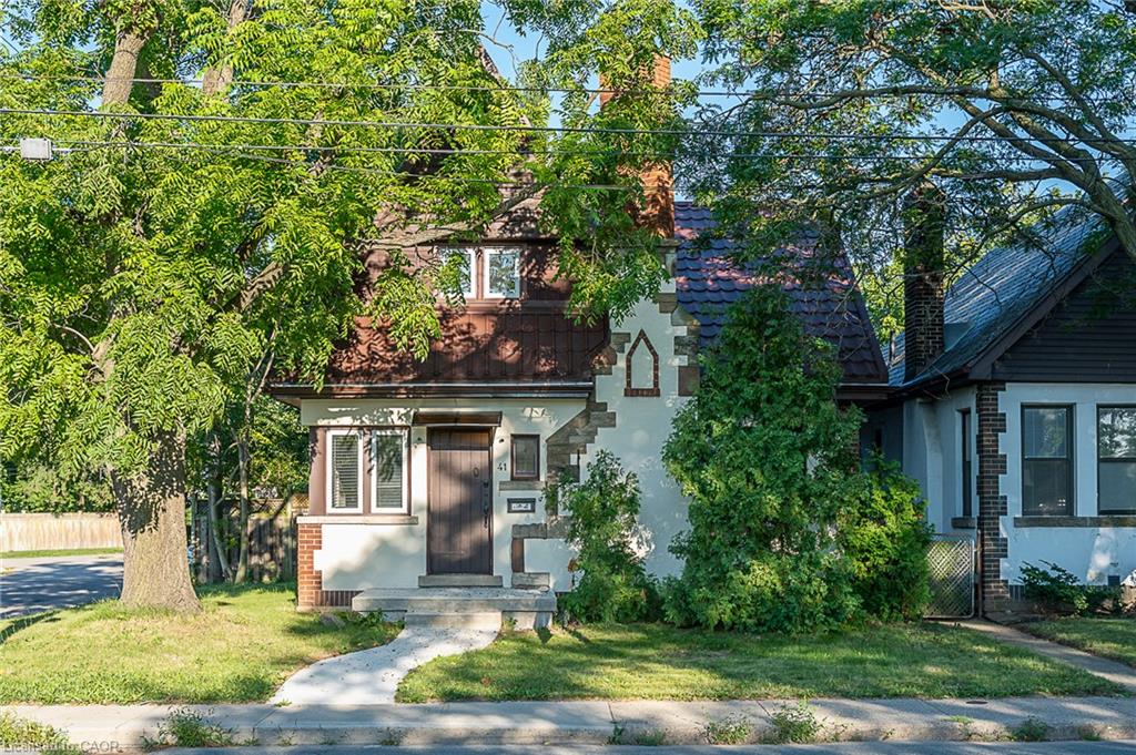 41-paradise-road-s-hamilton-ontario-40854086