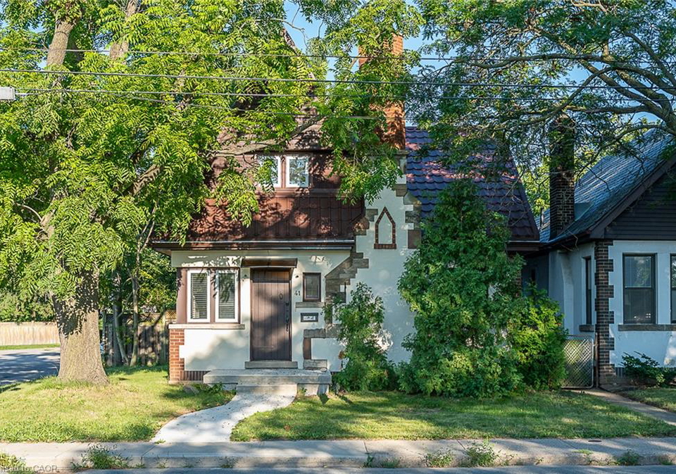 41-paradise-road-s-hamilton-ontario-40854086