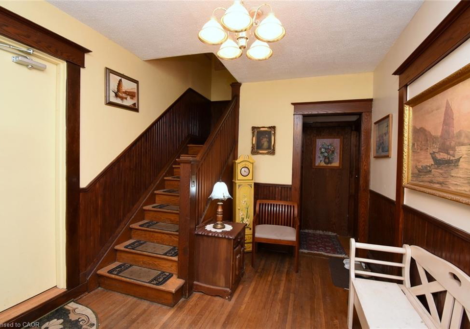 1052-deta-road-mississauga-ontario-40854110