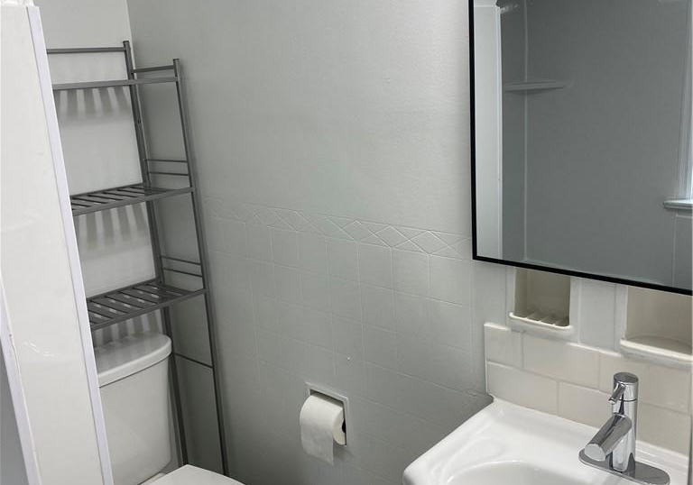 49-west-avenue-kitchener-ontario-40854112