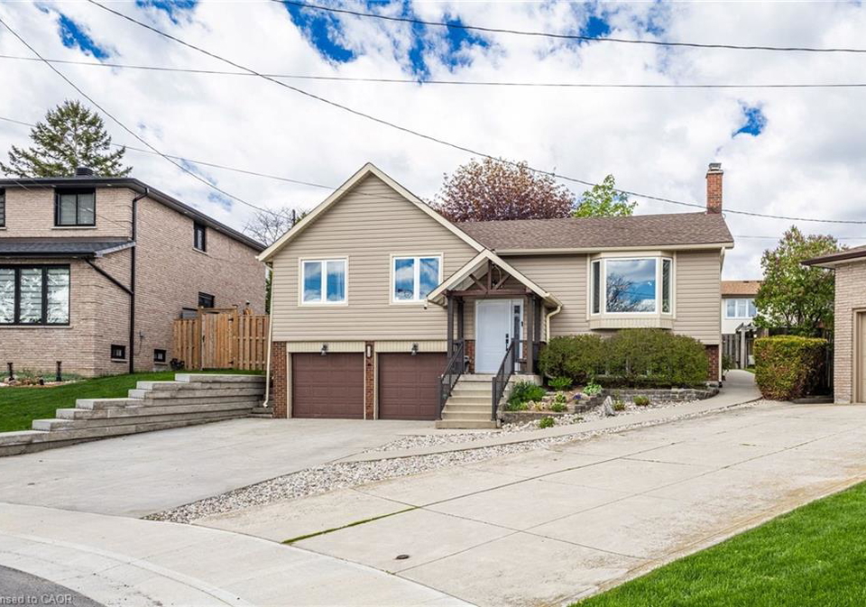 118-napoli-drive-hamilton-ontario-40854181