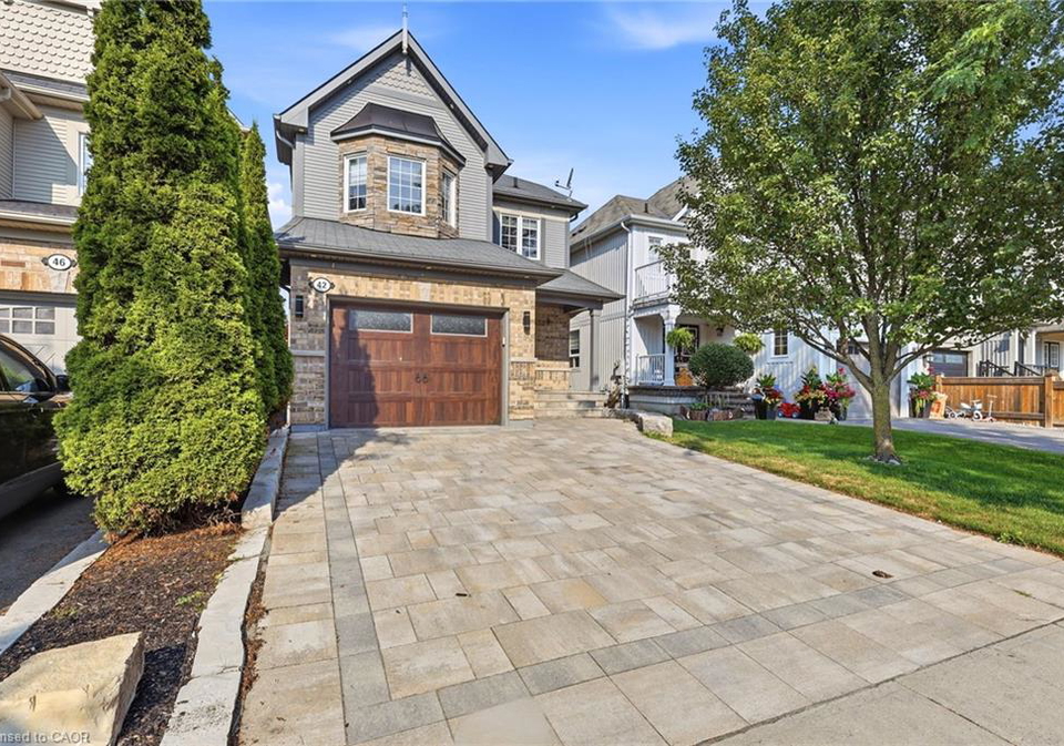 42-honeyman-drive-bowmanville-ontario-40854198