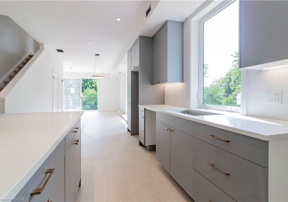 114-madison-avenue-s-kitchener-ontario-40854221