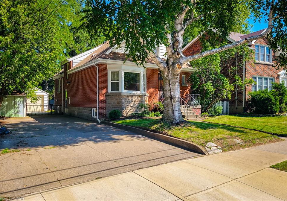 30-sanders-boulevard-hamilton-ontario-40854243