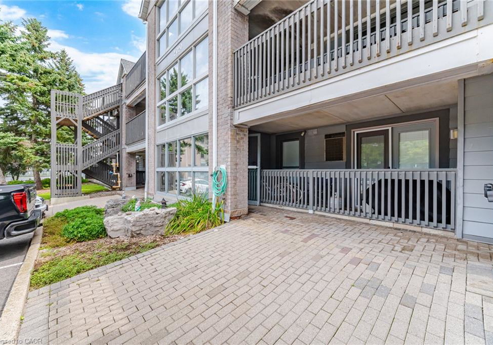 2020-cleaver-avenue-burlington-ontario-40854248