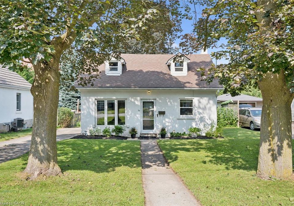 38-belmont-avenue-e-kitchener-ontario-40854261