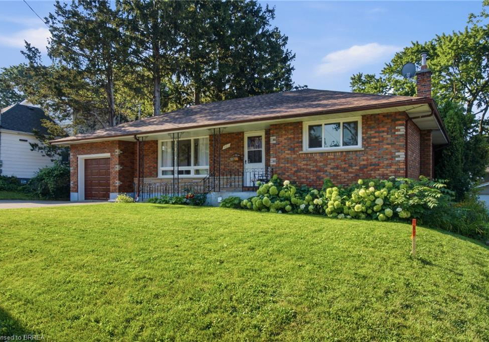 401-nelson-street-brantford-ontario-40854301