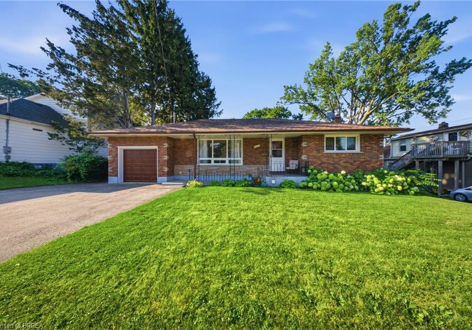 401-nelson-street-brantford-ontario-40854301