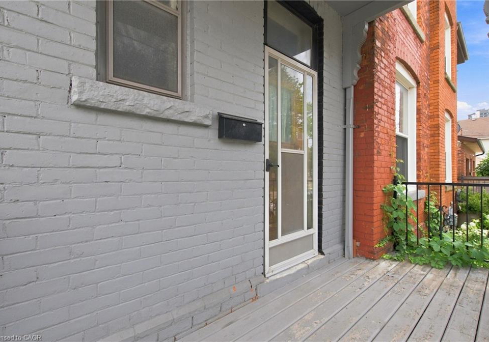 128-hess-street-n-hamilton-ontario-40854337