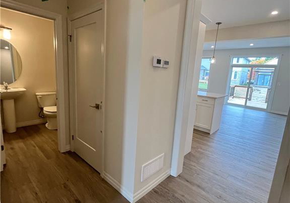 224-renaissance-drive-st-thomas-ontario-40854338
