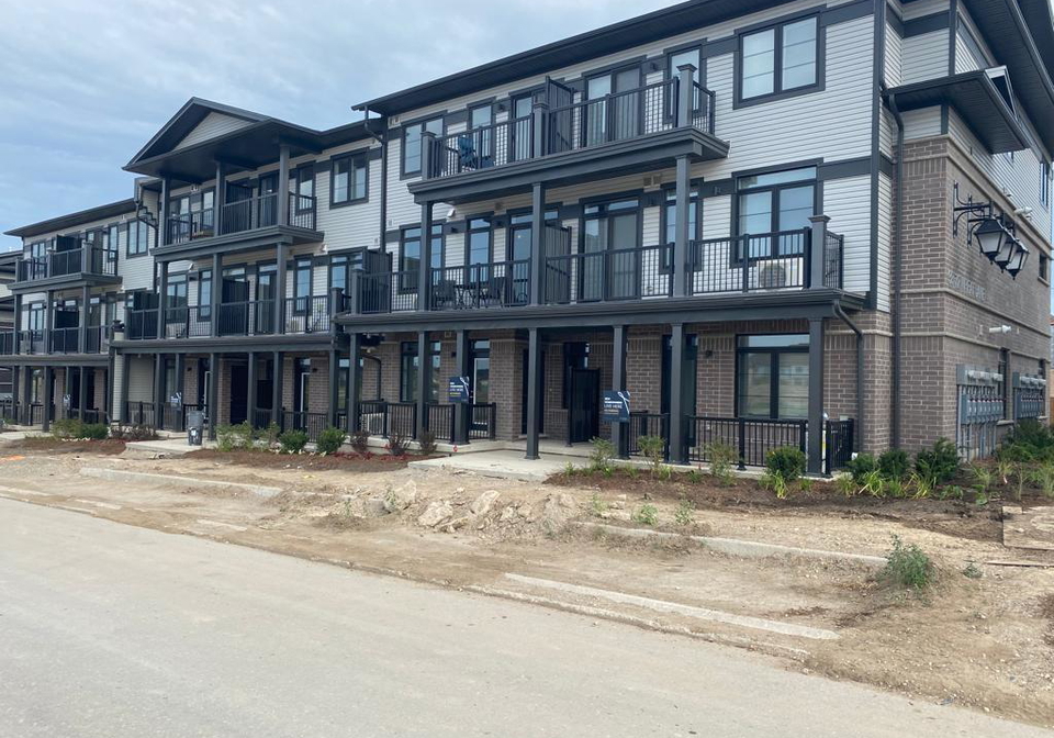 48-wheat-lane-kitchener-ontario-40854364