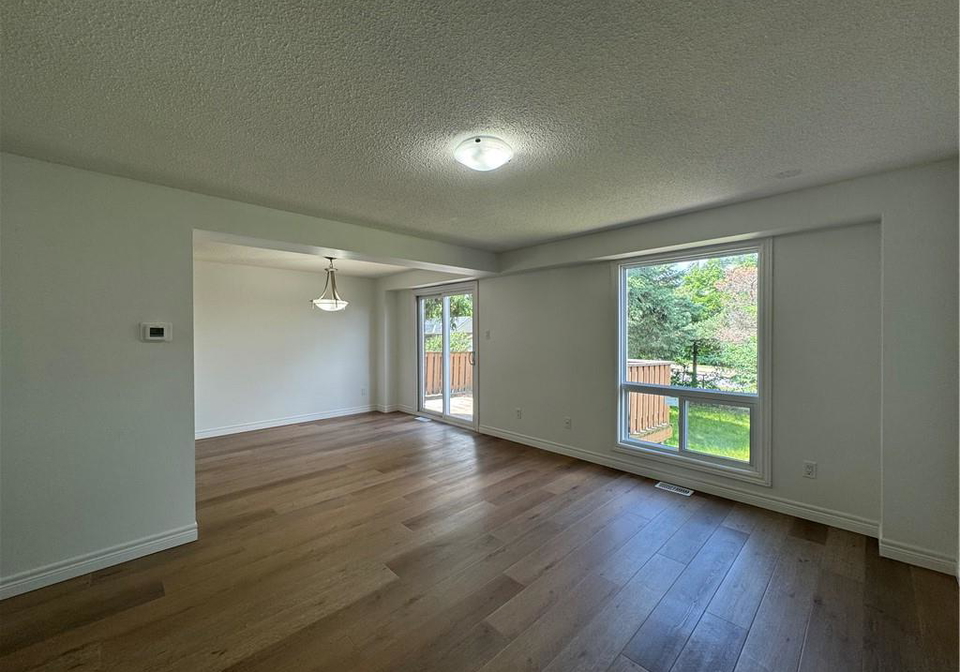 144-stonyburn-crescent-cambridge-ontario-40854366