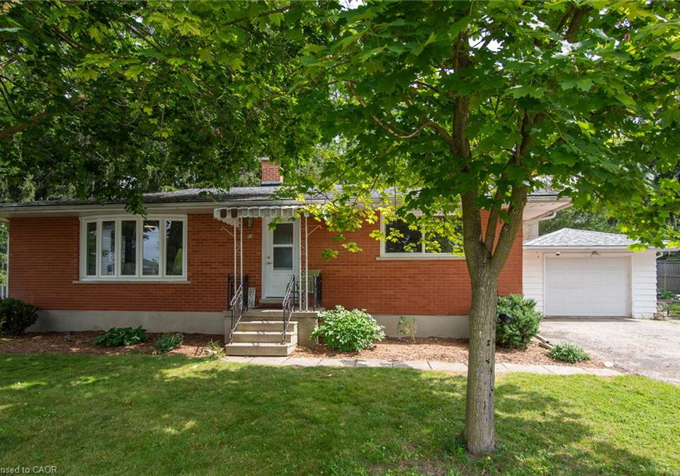 13-lewis-street-new-hamburg-ontario-40854373