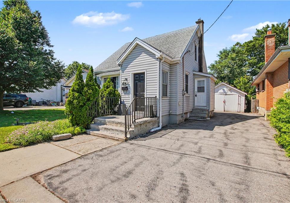 16-mercer-road-cambridge-ontario-40854388