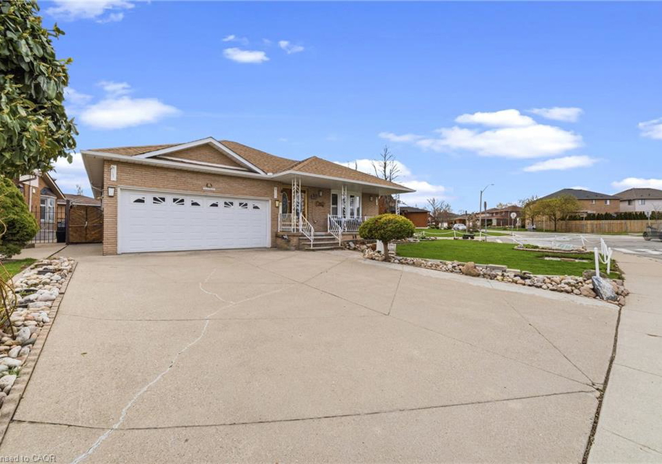 546-dicenzo-drive-hamilton-ontario-40854390