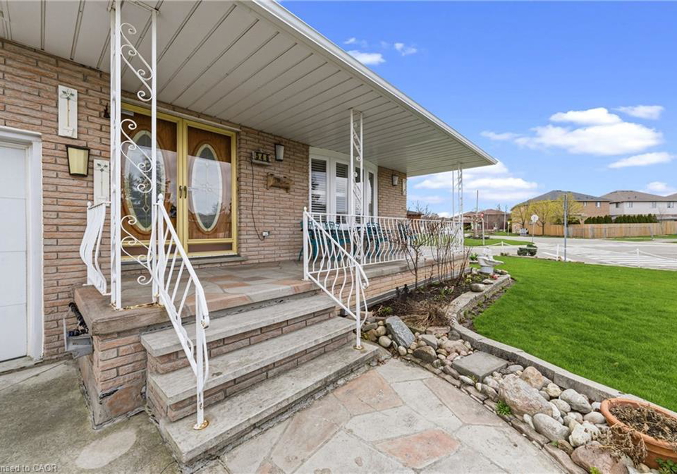 546-dicenzo-drive-hamilton-ontario-40854390