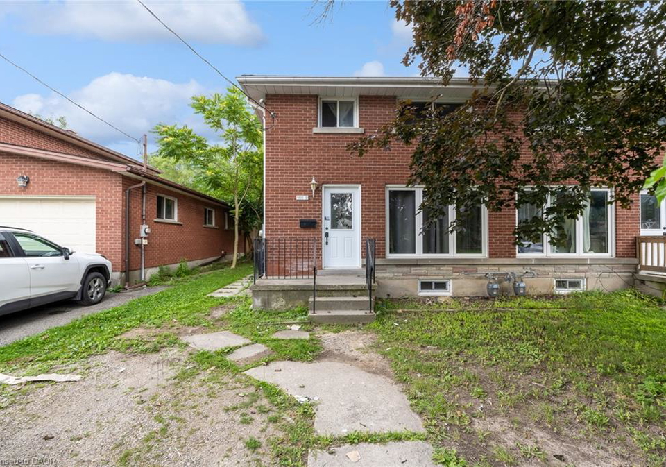 203b-erb-street-waterloo-ontario-40854394