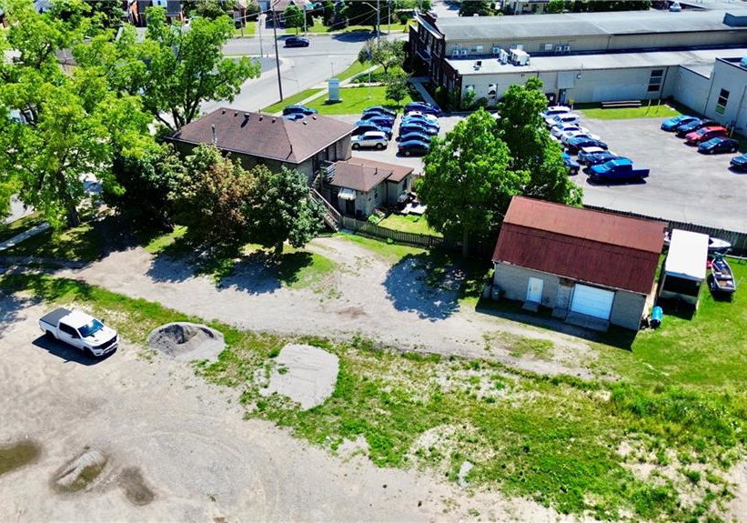 135-sherwood-drive-brantford-ontario-40854400