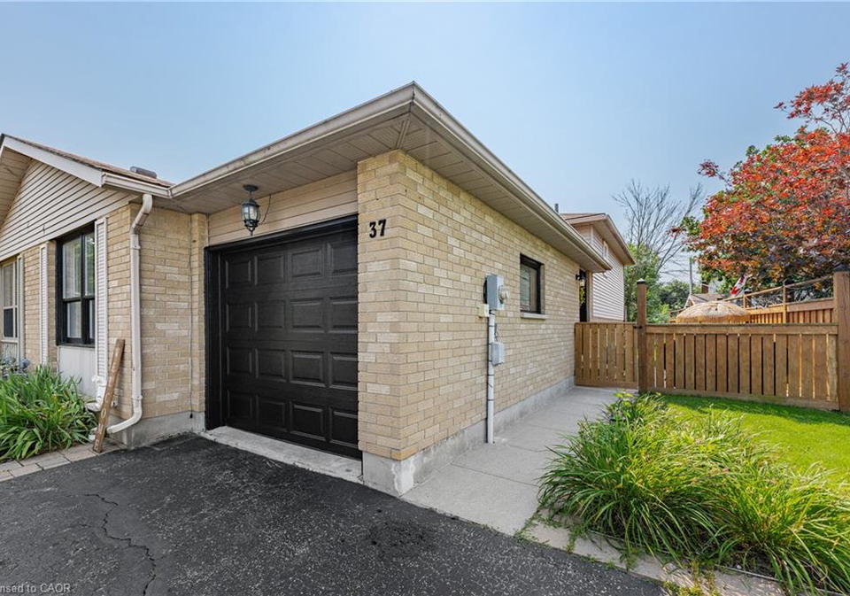 37-sandalwood-drive-cambridge-ontario-40854403