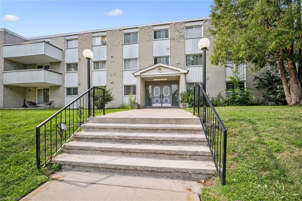 6-walton-avenue-kitchener-ontario-40854411