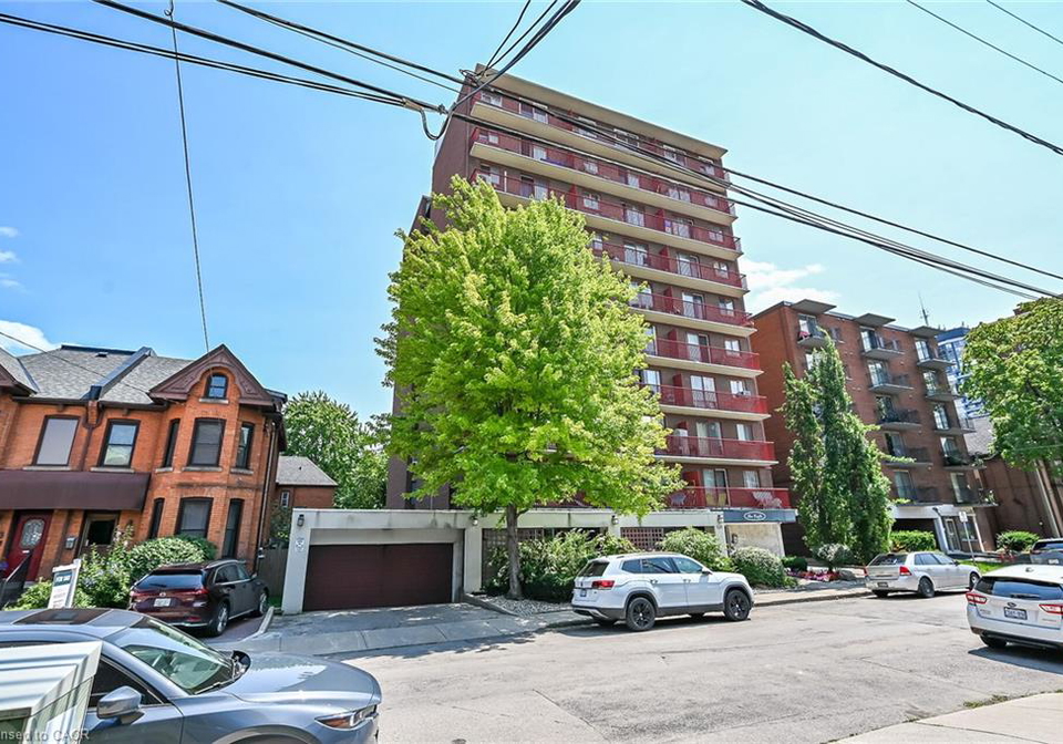 141-catharine-street-s-hamilton-ontario-40854422