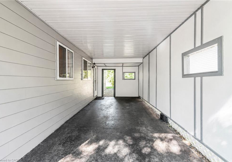 2234-sheffield-drive-burlington-ontario-40854435