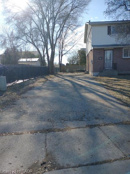 144-sekura-crescent-cambridge-ontario-40854439