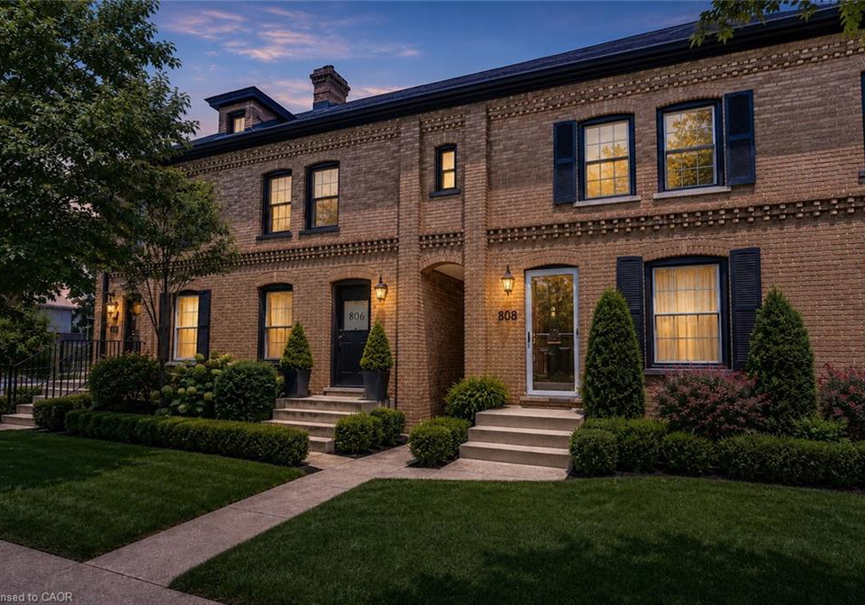 808-monmouth-road-windsor-ontario-40854452