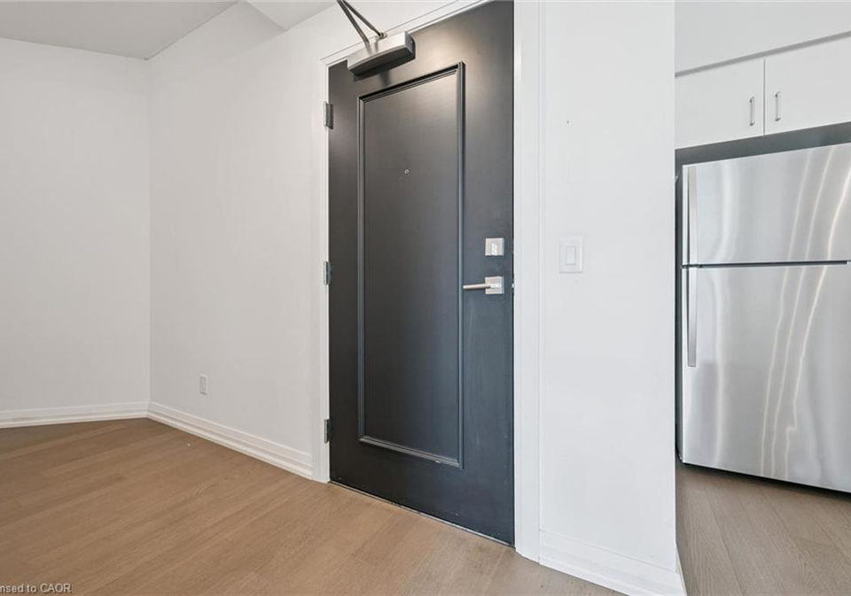 155-caroline-street-s-waterloo-ontario-40854467