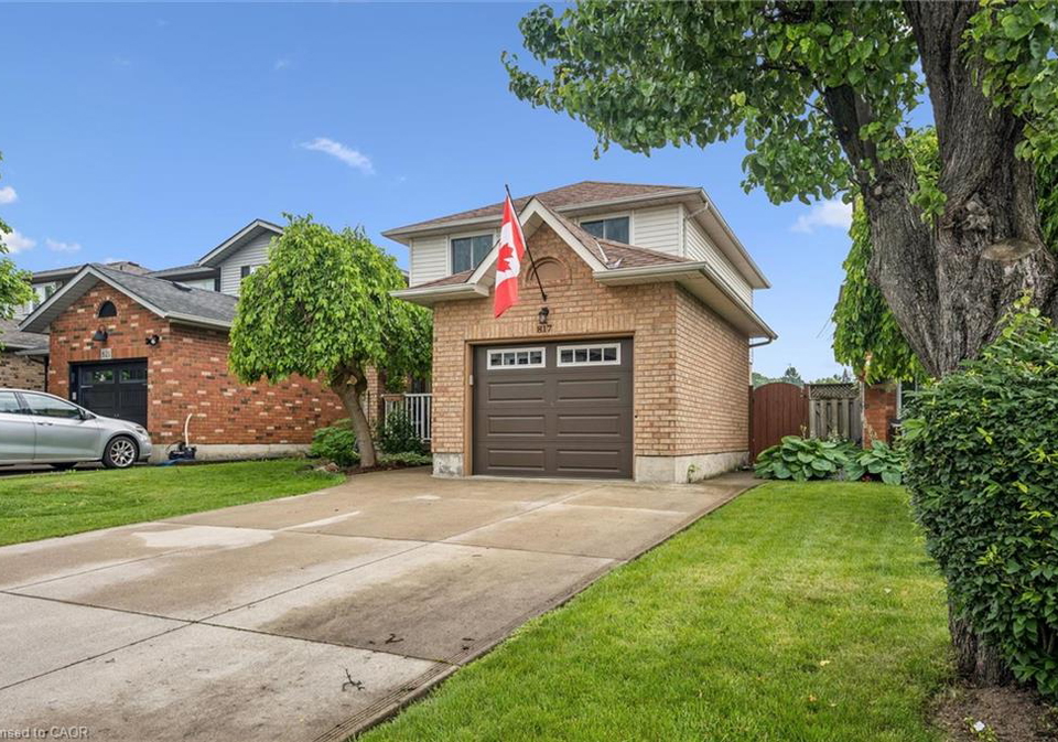 817-acadia-drive-hamilton-ontario-40854494