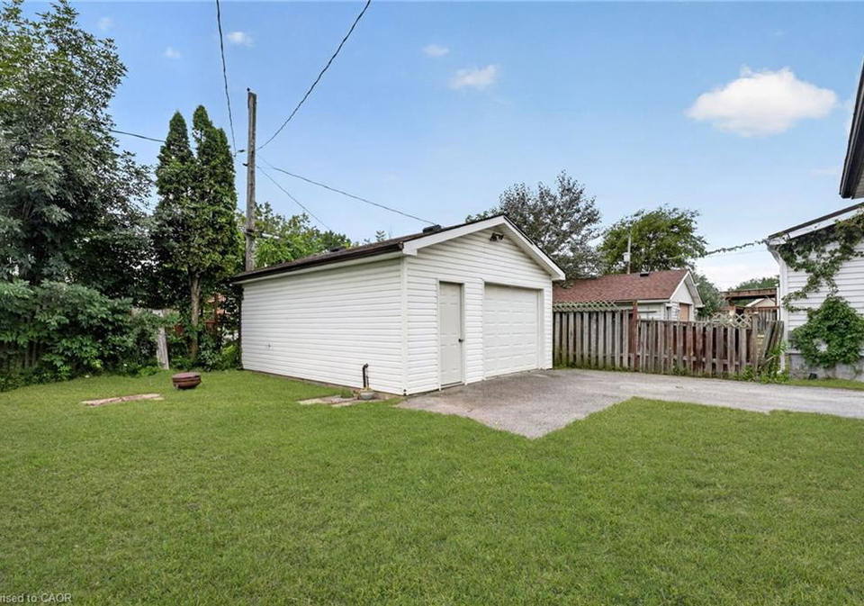 333-simpson-avenue-welland-ontario-40854533