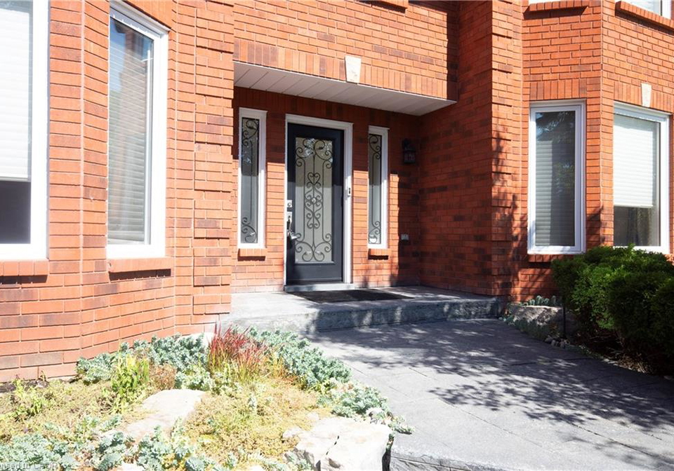 1487-the-links-drive-oakville-ontario-40854536