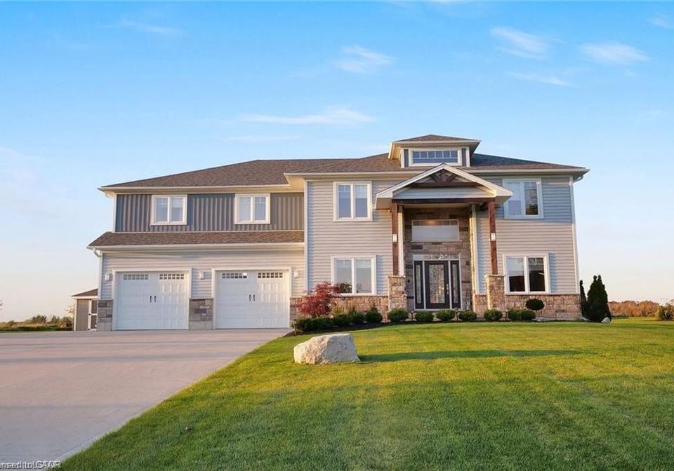 51048-ron-mcneil-line-malahide-ontario-40854542