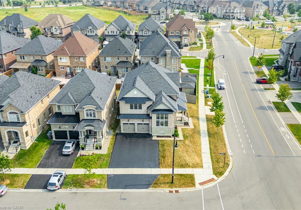 23-martin-byrne-drive-brampton-ontario-40854551